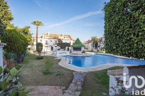 Bliźniak w Marbella, Malaga, Hiszpania 3 sypialnie, 204 mkw. nr 173359 – zdjęcie 14