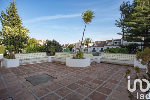 Bliźniak w Marbella, Malaga, Hiszpania 3 sypialnie, 204 mkw. nr 173359 – zdjęcie 12