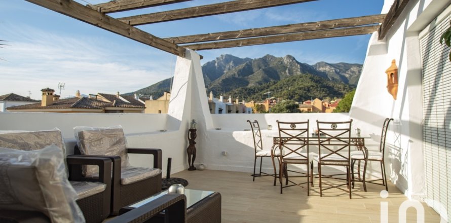 Bliźniak w Marbella, Malaga, Hiszpania 3 sypialnie, 204 mkw. nr 173359
