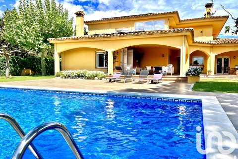 Casa in vendita a Avinyonet de Puigventos, Girona, Spagna 5 camere da letto, 327 mq. N° 173360 - foto 4