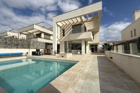 Villa en venta Alicante, España 5 dormitorios, 300 m2 No. 133279 - foto 2