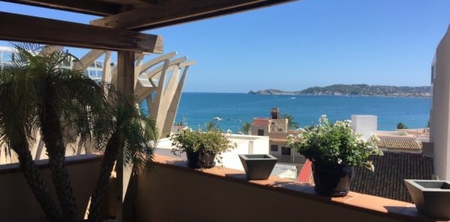 Bungalow Javea, Alicante, Spain 5 bedrooms, 360 sq.m. No. 133281