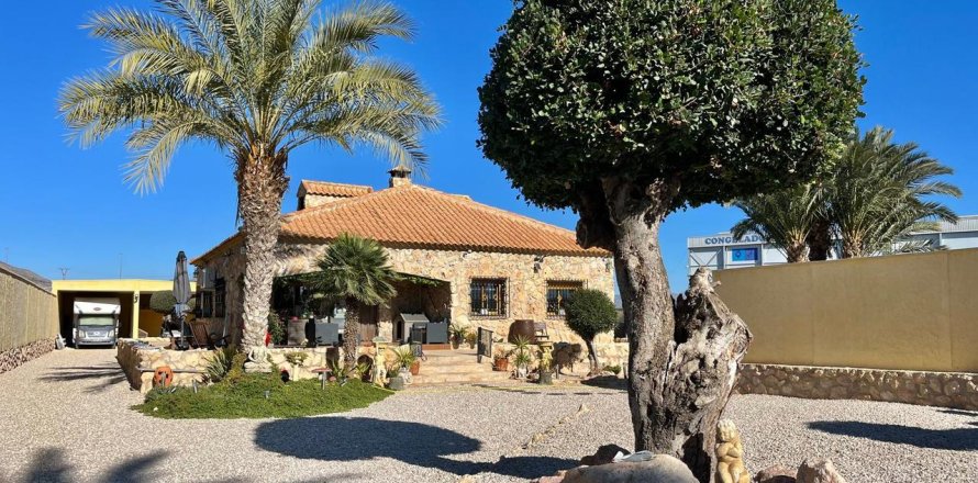 Villa Fortuna, Murcia, Spanien 3 Schlafzimmer, 200 m2 Nr. 133280
