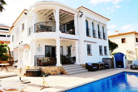 Villa zum Verkauf La Nucia, Alicante, Spanien 5 Schlafzimmer, 227 m2 Nr. 133284 - Foto 7