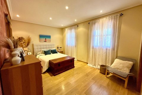 Villa in vendita El Esparragal, Murcia, Spagna 4 camere da letto, 1000 mq. N° 133278 - foto 10