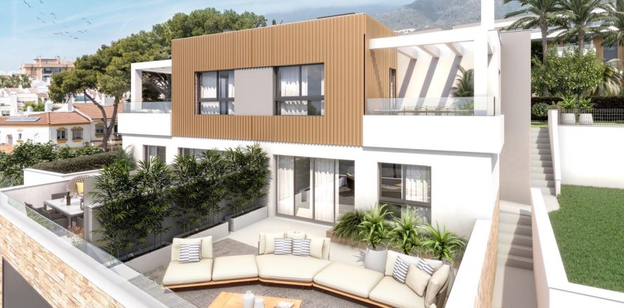 Villa a Torremolinos, Malaga, Spagna 4 camere da letto, 186 mq. N° 169460