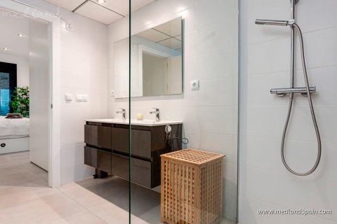 Villa for sale Pilar de la Horadada, Alicante, Spain 3 bedrooms, 151 sq.m. No. 132887 - photo 10