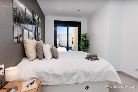 Villa for sale Pilar de la Horadada, Alicante, Spain 3 bedrooms, 151 sq.m. No. 132887 - photo 7