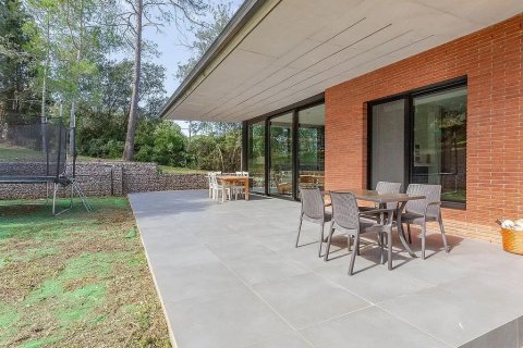 Villa à vendre Sant Cugat Del Valles, Barcelona, Espagne, 5 chambres, 388 m2 No. 132886 - photo 27