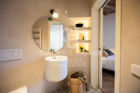Продажа квартиры в Барселона, Испания 2 спальни, 86м2 №156758 - фото 11