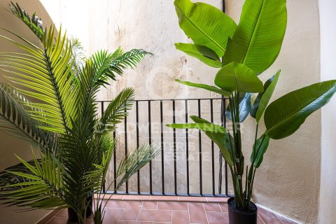 Huoneisto myytävänä Barcelona, Espanja, 2 makuuhuonetta, 86 m2 No. 156758 - kuva 20