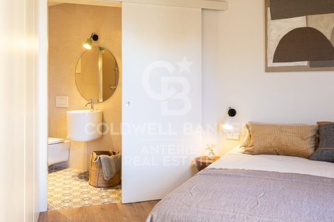Huoneisto myytävänä Barcelona, Espanja, 2 makuuhuonetta, 86 m2 No. 156758 - kuva 11
