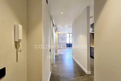 Huoneisto myytävänä Barcelona, Espanja, 2 makuuhuonetta, 70 m2 No. 156757 - kuva 16