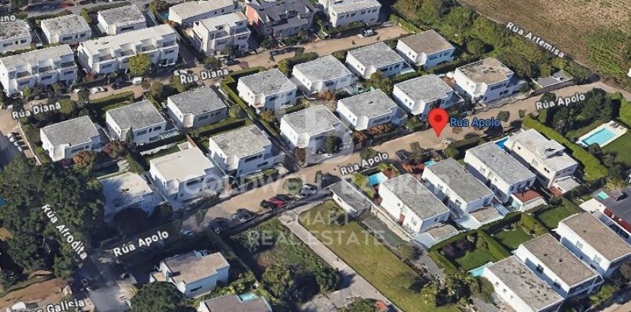 House in Oleiros, A Coruna, Spain 6 bedrooms, 360 sq.m. No. 156756