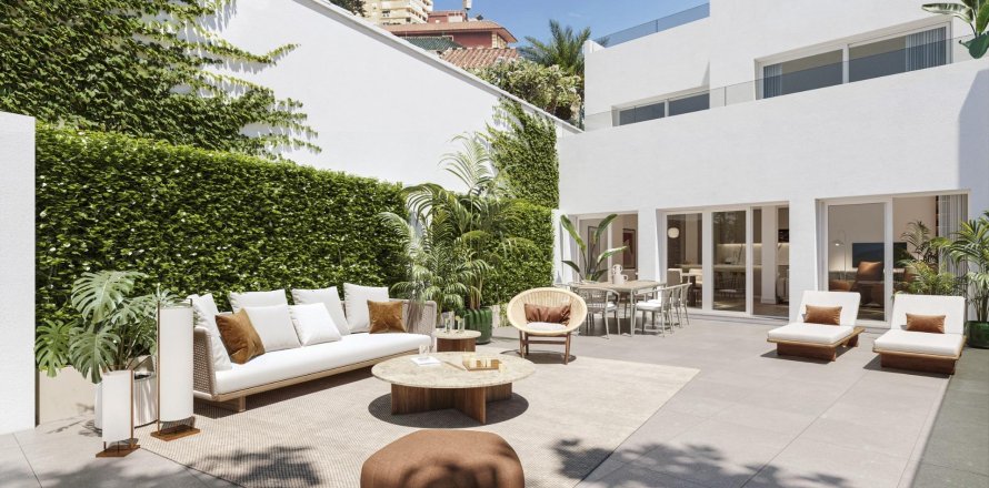Apartamento en Málaga, España 2 dormitorios, 163 m2 No. 169827
