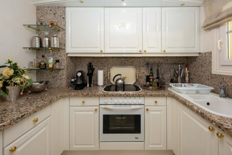 Kaupunkipientalo vuokrattavana Illetes (Ses), Mallorca, Espanja, 3 makuuhuonetta, 180 m2 No. 33179 - kuva 6