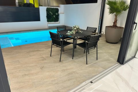 Huvila myytävänä San Pedro del Pinatar, Murcia, Espanja, 3 makuuhuonetta, 151 m2 No. 163644 - kuva 3