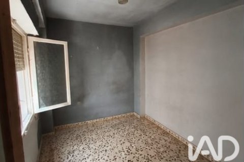 Duplex for sale in Guardamar del Segura, Alicante, Spain 5 bedrooms, 160 sq.m. No. 195808 - photo 8