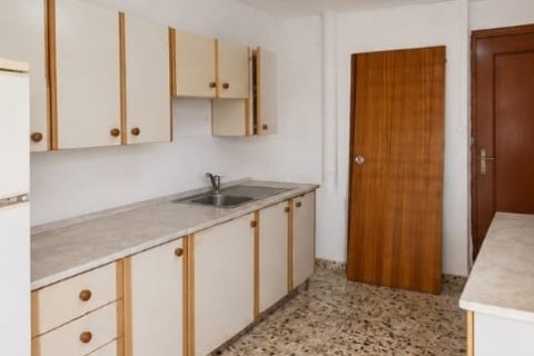 Duplex for sale in Guardamar del Segura, Alicante, Spain 5 bedrooms, 160 sq.m. No. 195808 - photo 5