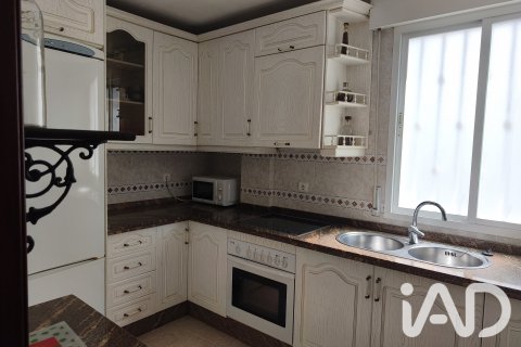 Huoneisto myytävänä Lucena, Cordoba, Espanja, 3 makuuhuonetta, 116 m2 No. 195812 - kuva 6