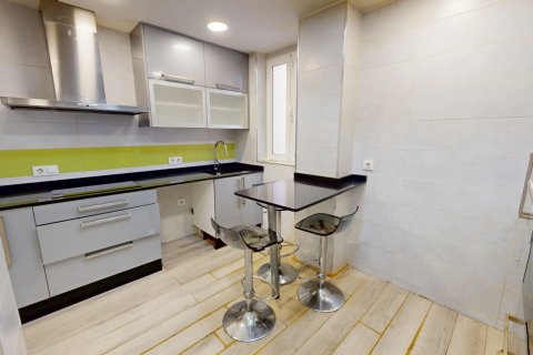 Apartment à vendre à Valencia, Espagne, 3 chambres, 65 m2 No. 147546 - photo 10