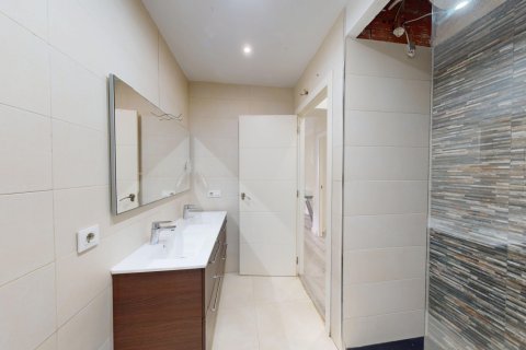 Apartment à vendre à Valencia, Espagne, 3 chambres, 65 m2 No. 147546 - photo 13