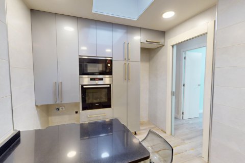 Apartment à vendre à Valencia, Espagne, 3 chambres, 65 m2 No. 147546 - photo 11