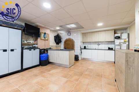 Villa in vendita a Albal, Valencia, Spagna 3 camere da letto, 173 mq. N° 147547 - foto 3