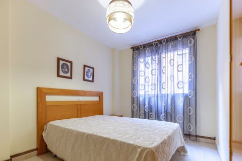 Продажа квартиры в Аликанте, Испания 3 спальни, 95м2 №180106 - фото 13