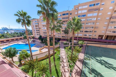 Продажа квартиры в Аликанте, Испания 3 спальни, 95м2 №180106 - фото 21