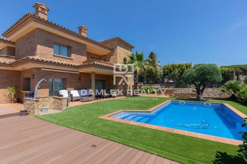 Dom w Platja D'aro, Girona, Hiszpania 7 sypialni, 520 mkw. nr 176831