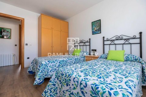 Dom w Platja D'aro, Girona, Hiszpania 7 sypialni, 520 mkw. nr 176831 – zdjęcie 19