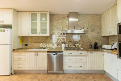 Dom w Platja D'aro, Girona, Hiszpania 7 sypialni, 520 mkw. nr 176831 – zdjęcie 8