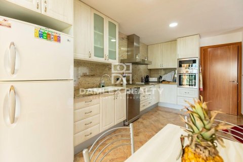 Dom w Platja D'aro, Girona, Hiszpania 7 sypialni, 520 mkw. nr 176831 – zdjęcie 9