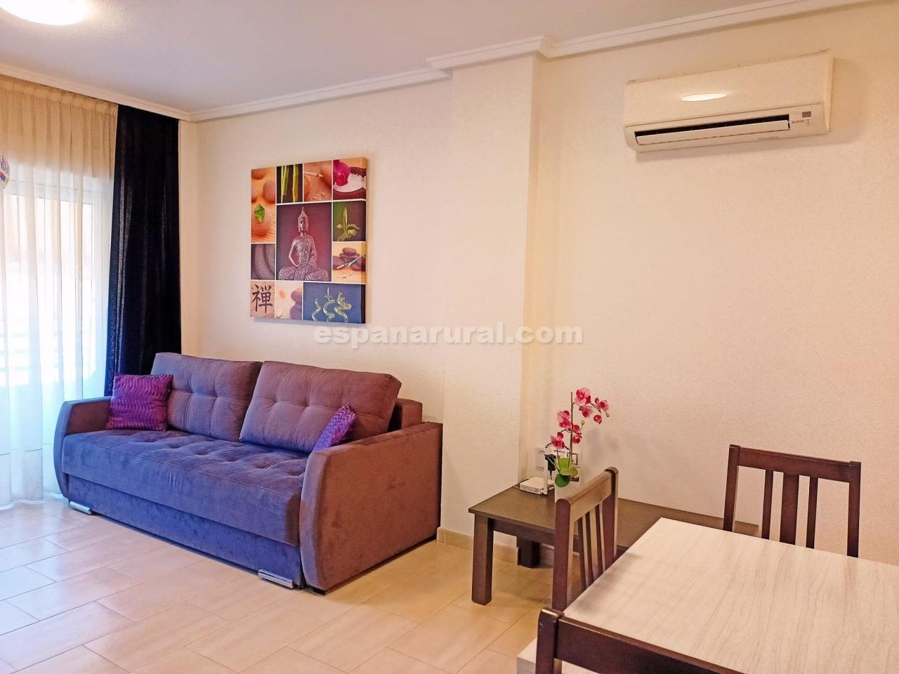 Apartment à Torrevieja, Alicante, Espagne 2 chambres, 71 m2 No. 184047