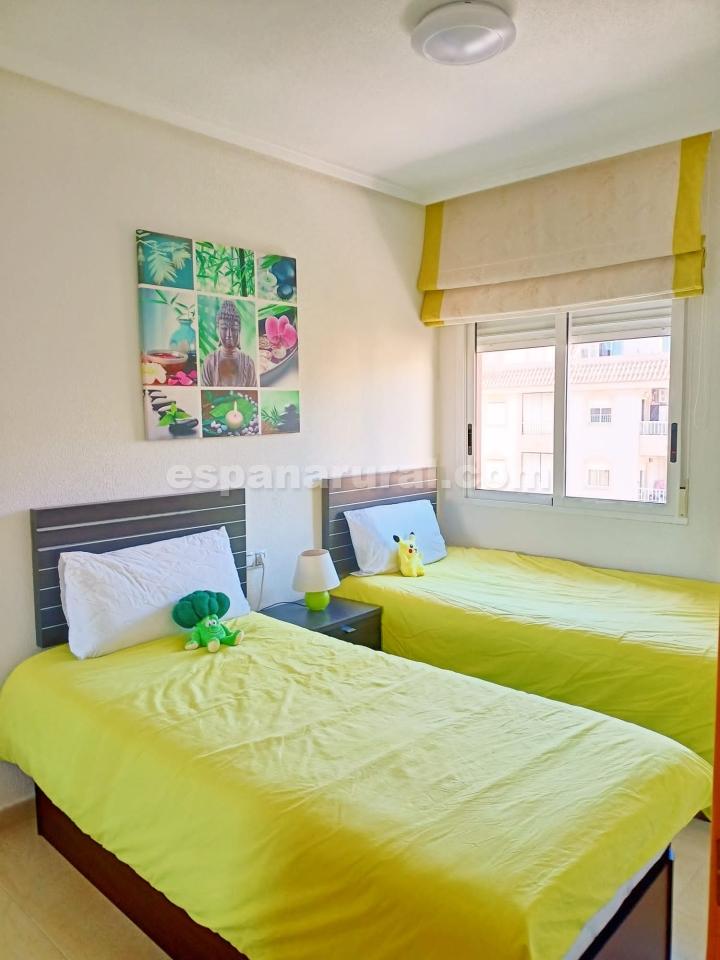 Apartment à Torrevieja, Alicante, Espagne 2 chambres, 71 m2 No. 184047