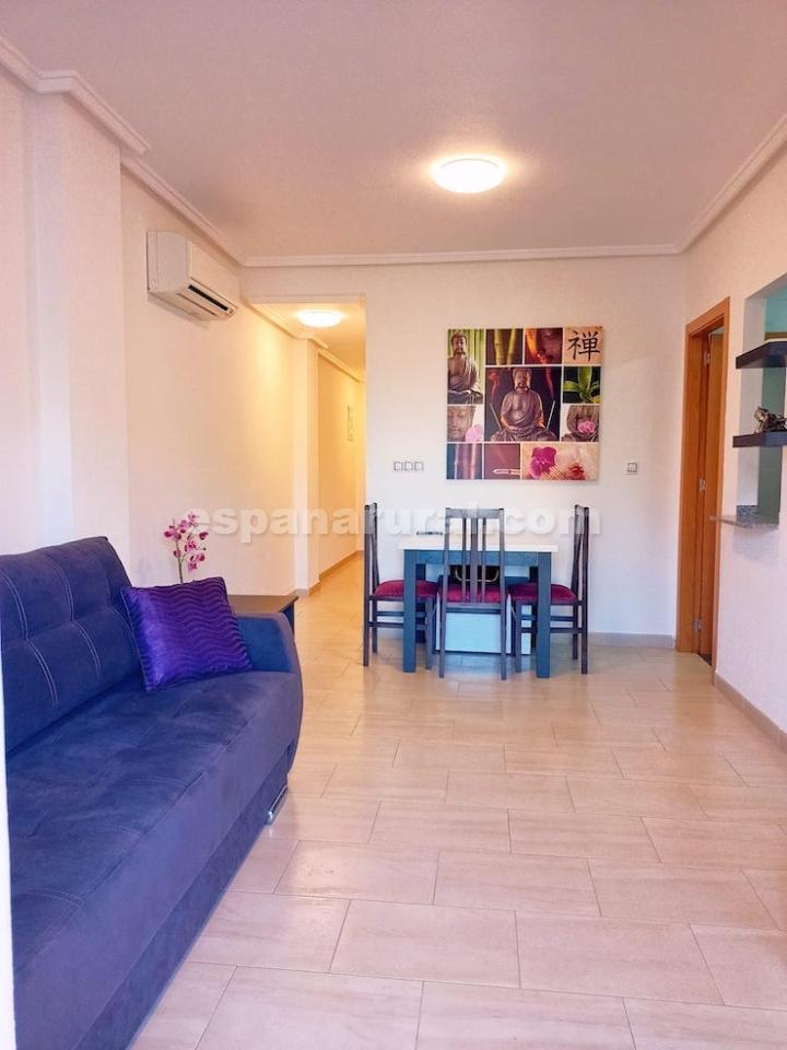 Apartment à Torrevieja, Alicante, Espagne 2 chambres, 71 m2 No. 184047