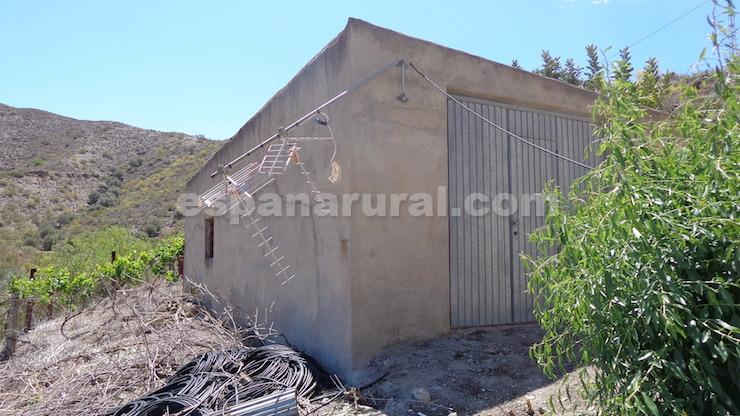 Hus i Lubrin, Almeria, Spanien 6 sovrum, 212 kvm. Nr. 184042