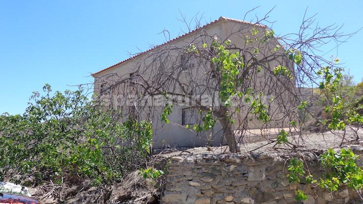 Hus i Lubrin, Almeria, Spanien 6 sovrum, 212 kvm. Nr. 184042