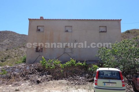 House for sale in Lubrin, Almeria, Spain 6 bedrooms, 212 sq.m. No. 184042 - photo 17