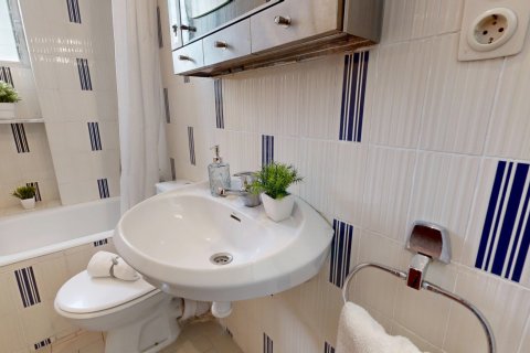 Apartament w Valencia, Hiszpania 4 sypialnie, 125 mkw. nr 146317 – zdjęcie 23