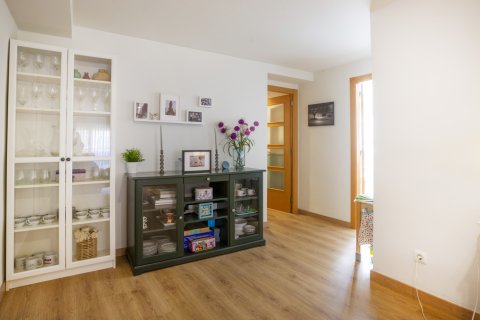 Apartament w Mislata, Valencia, Hiszpania 3 sypialnie, 123 mkw. nr 146318 – zdjęcie 9