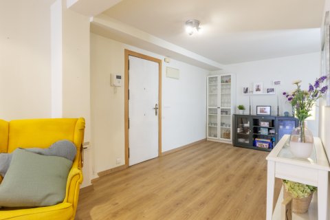 Apartament w Mislata, Valencia, Hiszpania 3 sypialnie, 123 mkw. nr 146318 – zdjęcie 7