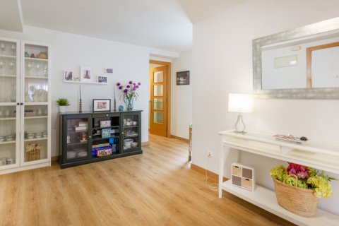 Apartament w Mislata, Valencia, Hiszpania 3 sypialnie, 123 mkw. nr 146318 – zdjęcie 8