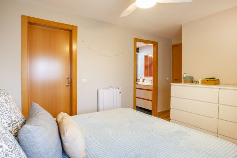 Apartament w Mislata, Valencia, Hiszpania 3 sypialnie, 123 mkw. nr 146318 – zdjęcie 25