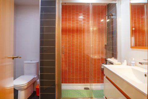 Apartament w Mislata, Valencia, Hiszpania 3 sypialnie, 123 mkw. nr 146318 – zdjęcie 26