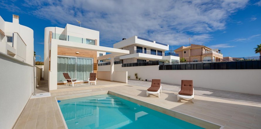 Willa w Torrevieja, Alicante, Hiszpania 3 sypialnie, 120 mkw. nr 146320
