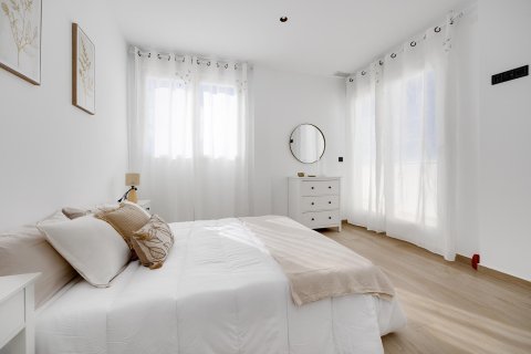 Willa w Torrevieja, Alicante, Hiszpania 3 sypialnie, 120 mkw. nr 146320 – zdjęcie 24