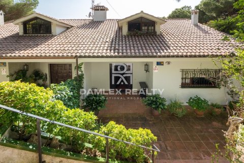 Huvila Lloret de Mar, Girona, Espanja 3 makuuhuonetta, 630 m2 No. 176866