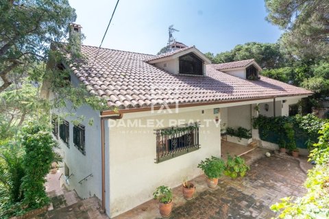 Willa w Lloret de Mar, Girona, Hiszpania 3 sypialnie, 630 mkw. nr 176866 – zdjęcie 3